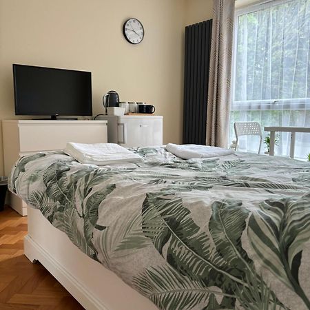 Wembley Stadium Large Double Room Londra Dış mekan fotoğraf