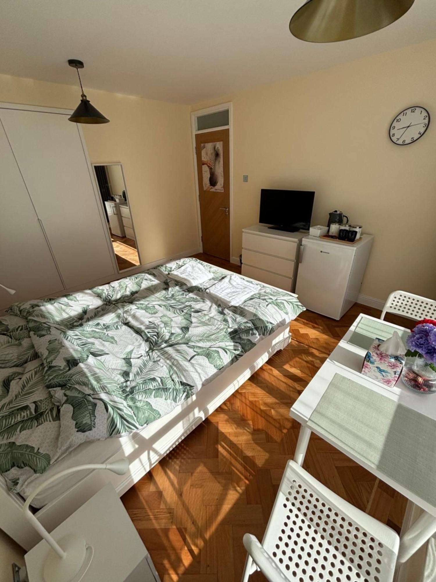 Wembley Stadium Large Double Room Londra Dış mekan fotoğraf
